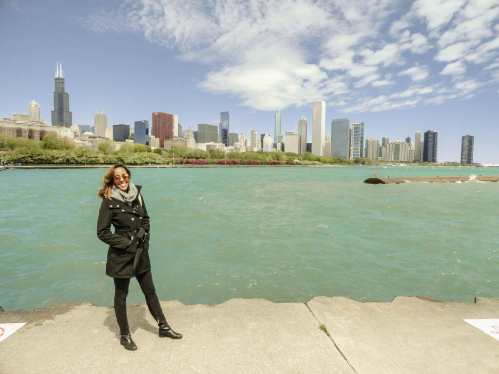 Girl in front of Chicago sky line