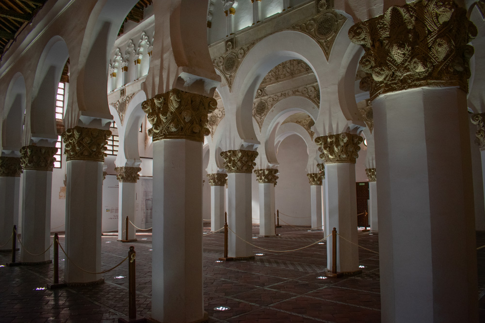 Sinagoga de Santa María la Blanca in Toledo, Spain