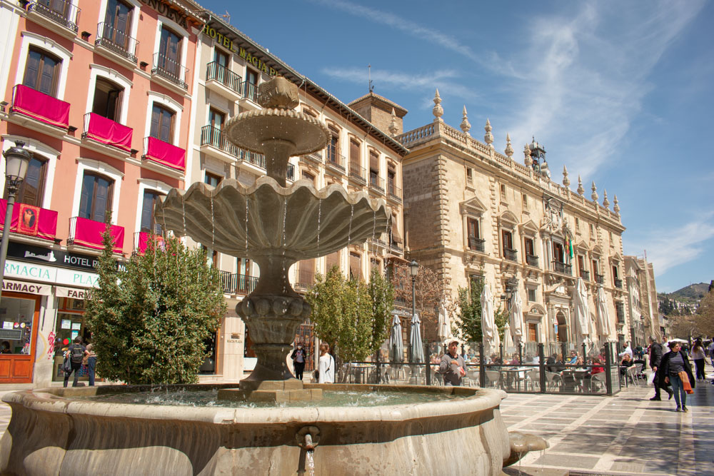 Plaza Nueva in Granda